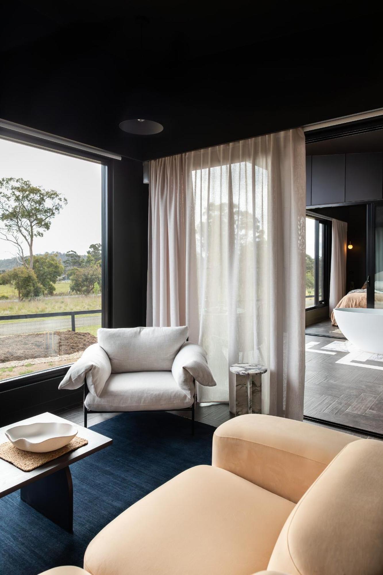 Wherewithal Luxury Suites Carlton Exterior foto